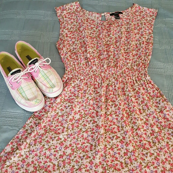 Forever 21 Floral dress
