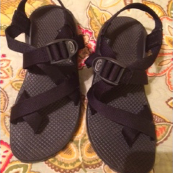 Black chacos