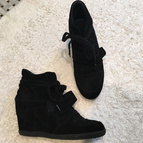 Sneaker booties