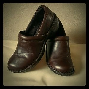Dark Chocolate Margaret Clog