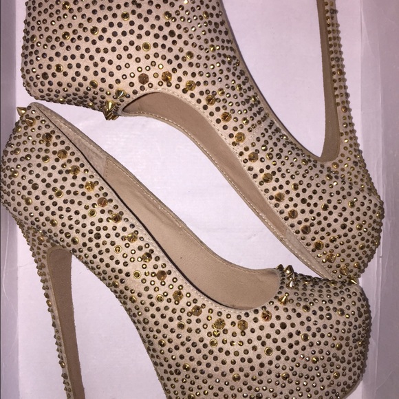 Tan and Gold Beaded Steve Madden Platform Heels