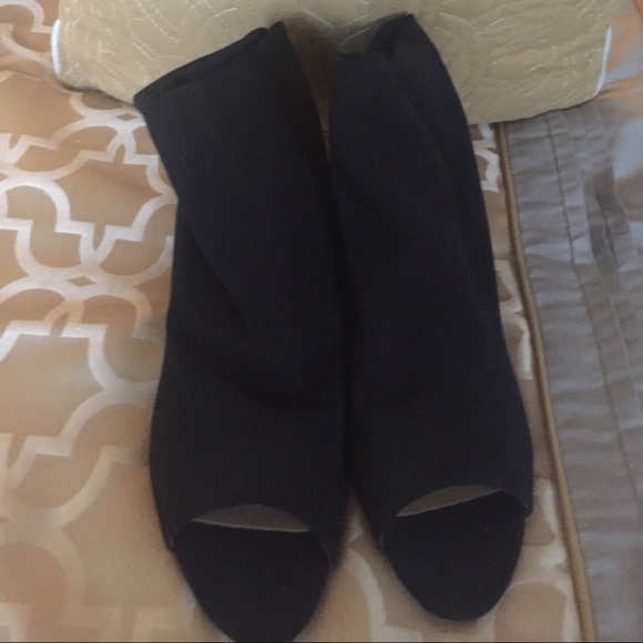 Forever 21 faux booties