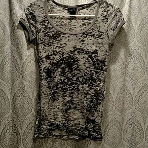 Burnout tee