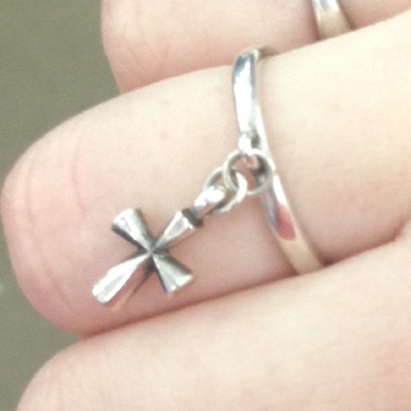 James Avery cross ring