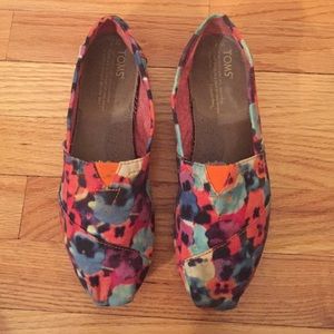 Floral toms