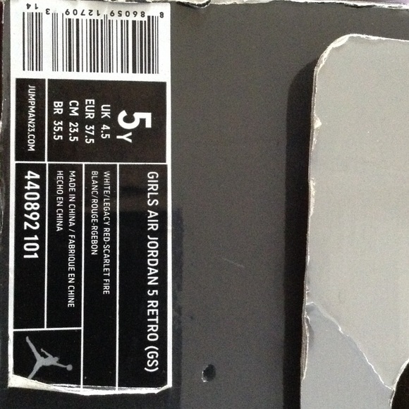 Jordan Retro 5 (GS) FINAL DEDUCTION 🎉🎉🎈🎀🛍🎉🎁 - Picture 3 of 4