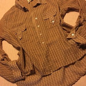 Light weight adorable peasant blouse