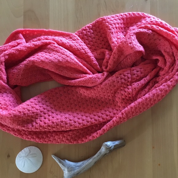Old Navy infinity scarf NWOT