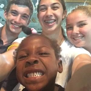 Meet your Posher, Macayla