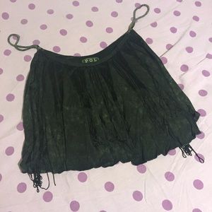 🔸FINAL PRICE🔸Black Fringe Crop Top