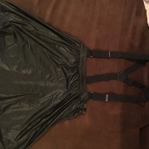 Suspenders with skirt