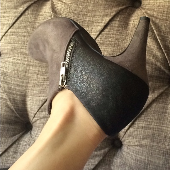 Beautiful two toned booties