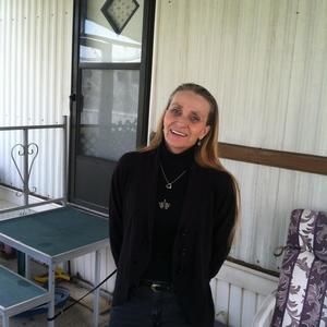 Meet your Posher, Pam