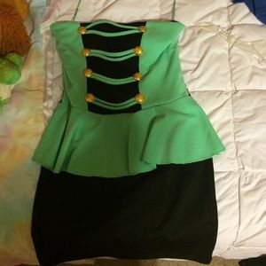 ✳️Green peplum dress