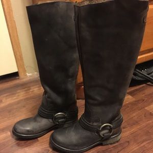 Steve Madden boots