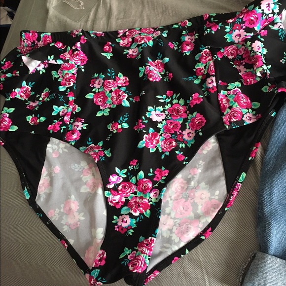 Forever22 plus floral swim bottoms