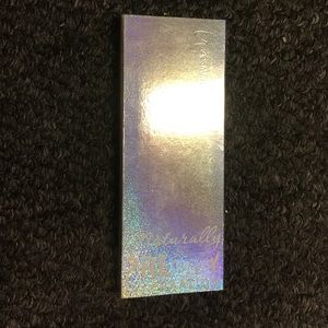 IT cosmetics naturally pretty palette