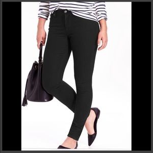 Old Navy Sweetheart Skinny Jeans
