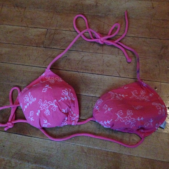 Floral Bikini. Bottoms are Medium. Top is Large.