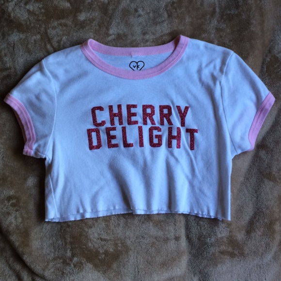 vidakush crop tee