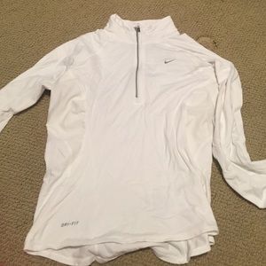 Nike Dri Fit Pull over