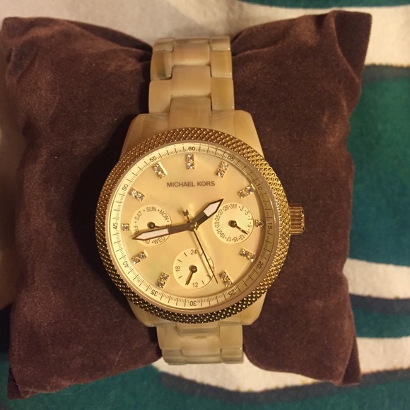 nude small face Michael Kors watch