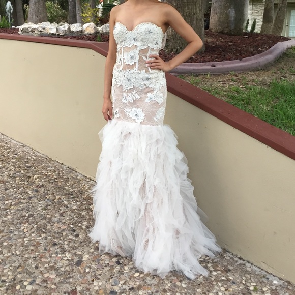 White Jovani prom/wedding dress