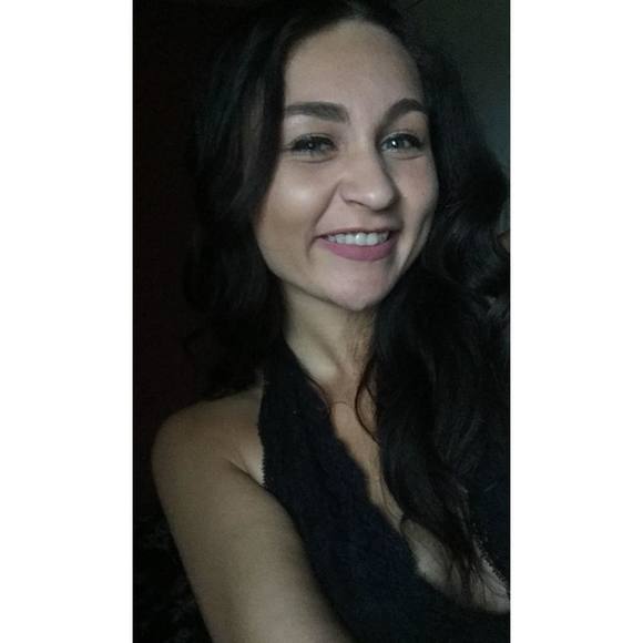 Meet your Posher, Mariah - Picture 1 of 1