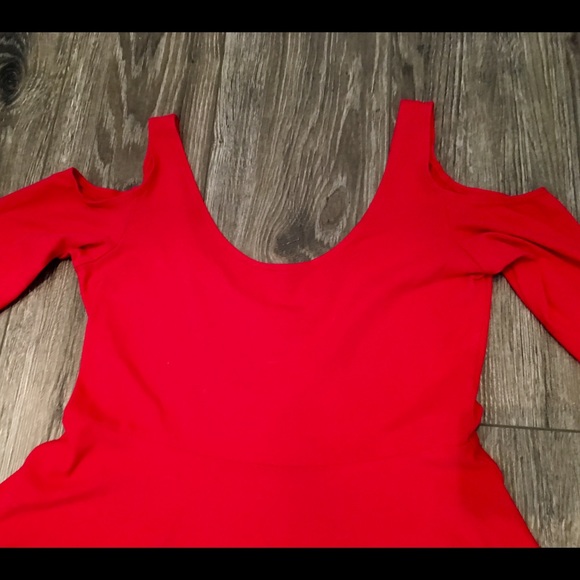 Sparkle & Fade | red cold shoulder skater dress - Picture 2 of 4
