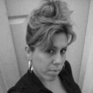 Meet your Posher, Dailyn dania