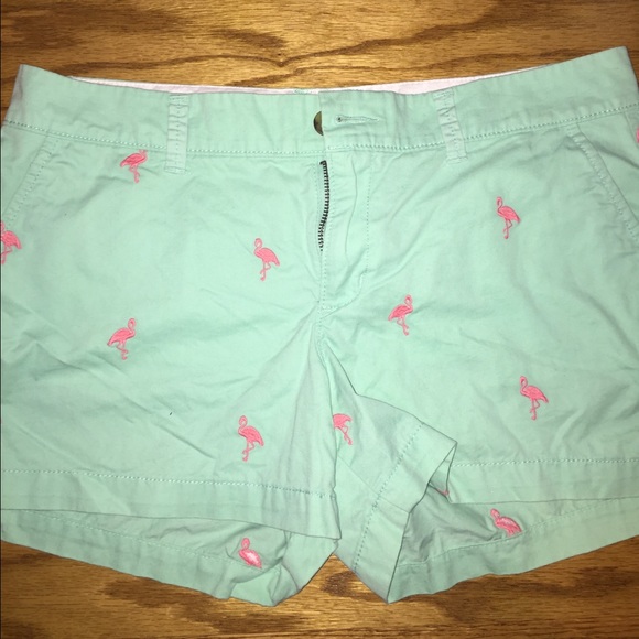 Old navy flamingo shorts