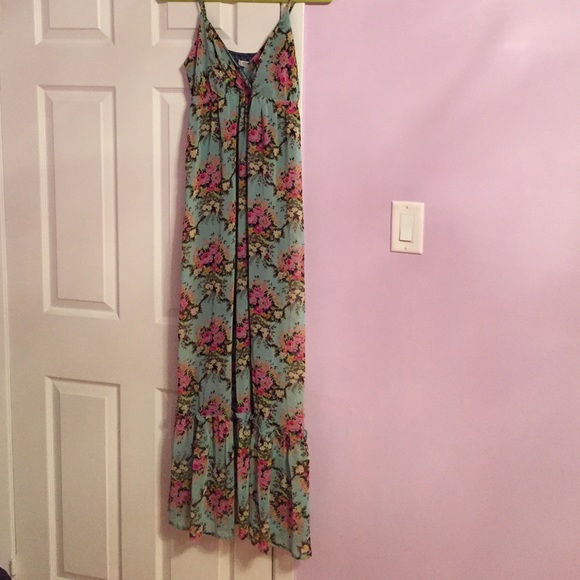 Floral maxi dress