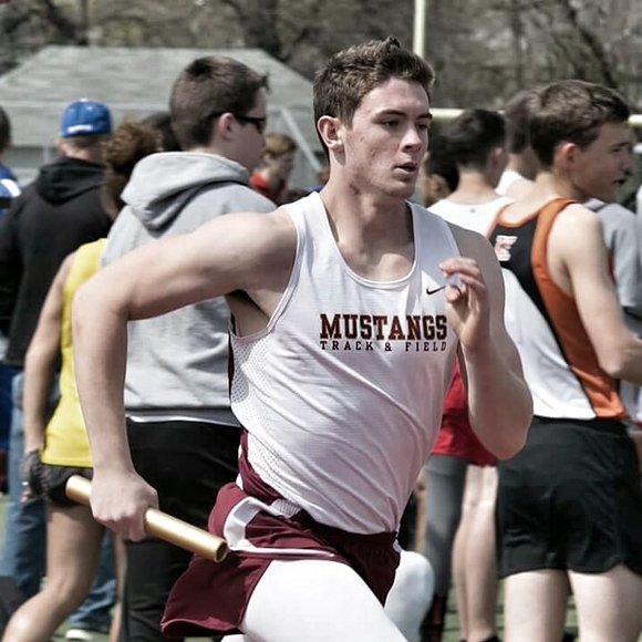 Meet your Posher, Vicky - Picture 1 of 1