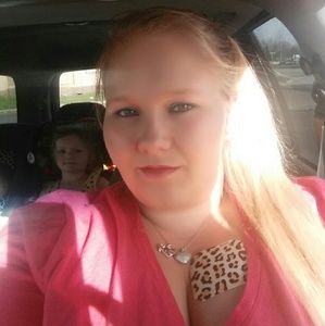 Meet your Posher, Amanda