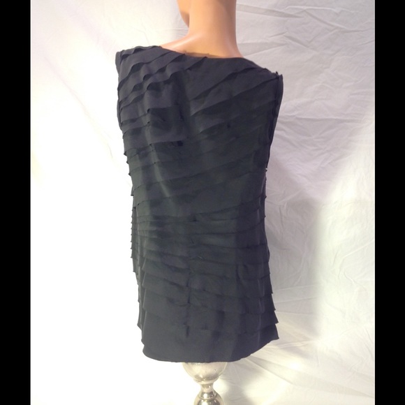 SOLD.Tory Burch Ruffled Silk Top - Picture 3 of 4