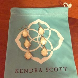 Kendra Scott Ivory Pearl Earrings