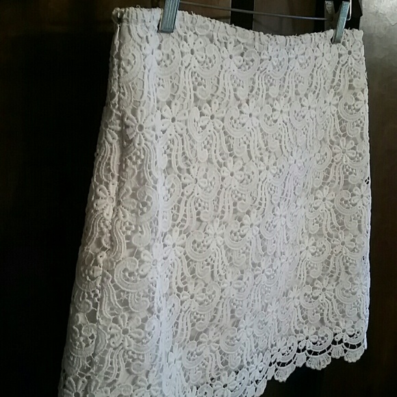 Zara skirt - Picture 4 of 4