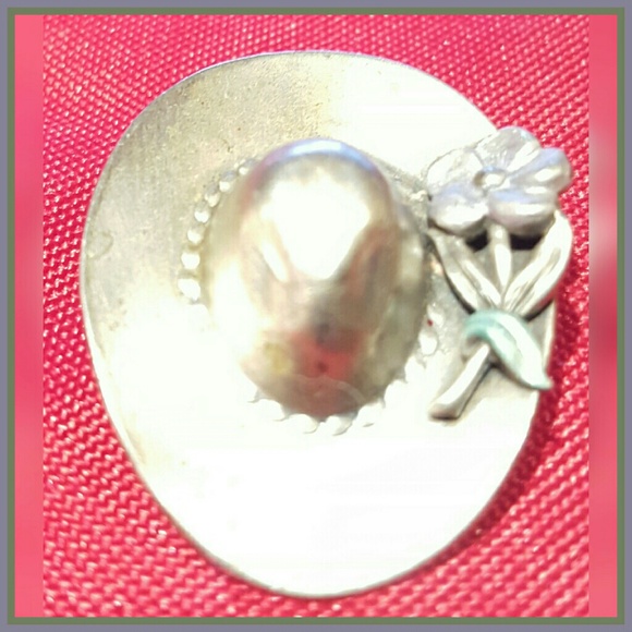 Silvertone Cowgirl Hat Brooch/Pin Vintage EUC - Picture 5 of 7