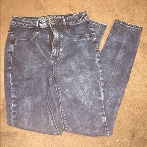 High waisted jeans