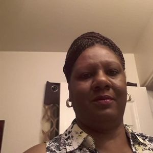 Meet your Posher, Regina