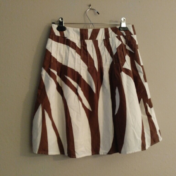 Downeast Bold Patterned Skirt S/XS/XXS - Picture 3 of 4