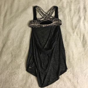 Lululemon tank top/sports bra