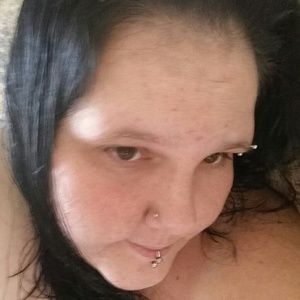 Meet your Posher, Toshia