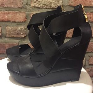 Diane Von Furstenberg black wedge sandals