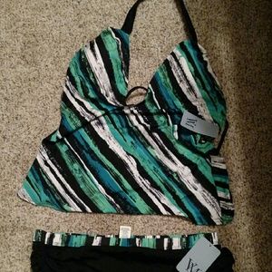 Ladies 2 Piece Tankini Swimsuit - New