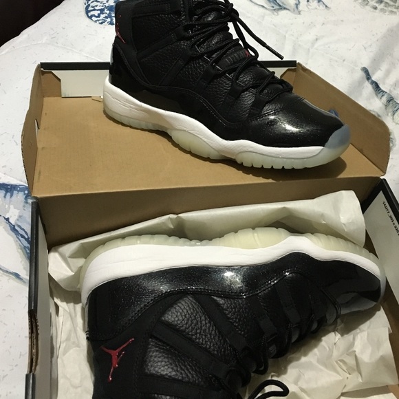Air Jordan's 11 retro