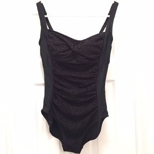 NWT Onepiece Swim Suit