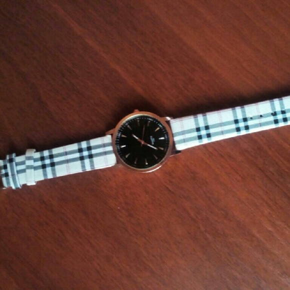 Watches - Picture 3 of 4