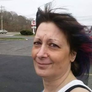 Meet your Posher, Caryn