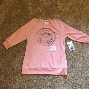 3 Quarter Sleeve Roxy Thin Sweatshirt for Spring!